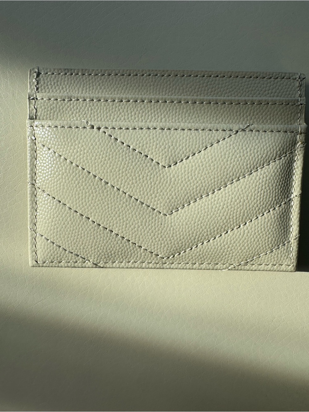 Saint Laurent Cream Leather Card Case with Gold YSL Emblem - Picture 2 of 2
